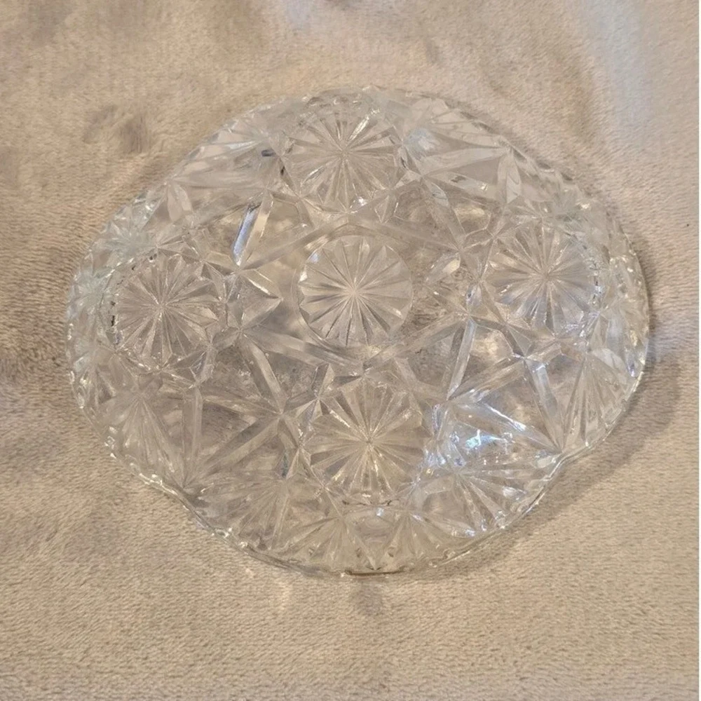 Crystal Candy Dish Trinket Bowl Starburst Pattern Clear Glass Plate 5.5